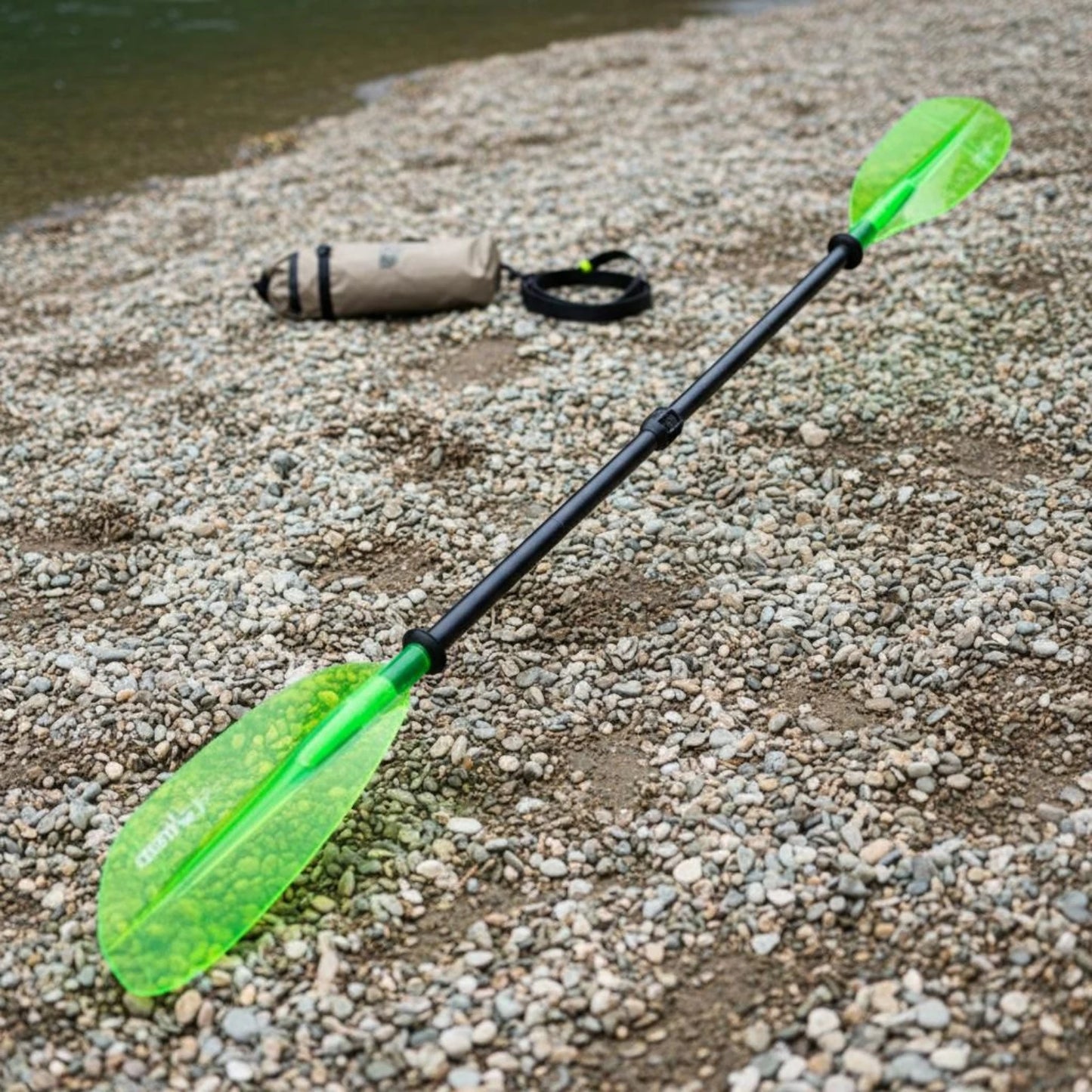 Two-Piece Kayak Paddle High-Strength Adjustable Kayak Paddle Water Sports Gear Corrosion-Resistant Detachable for Kayaking